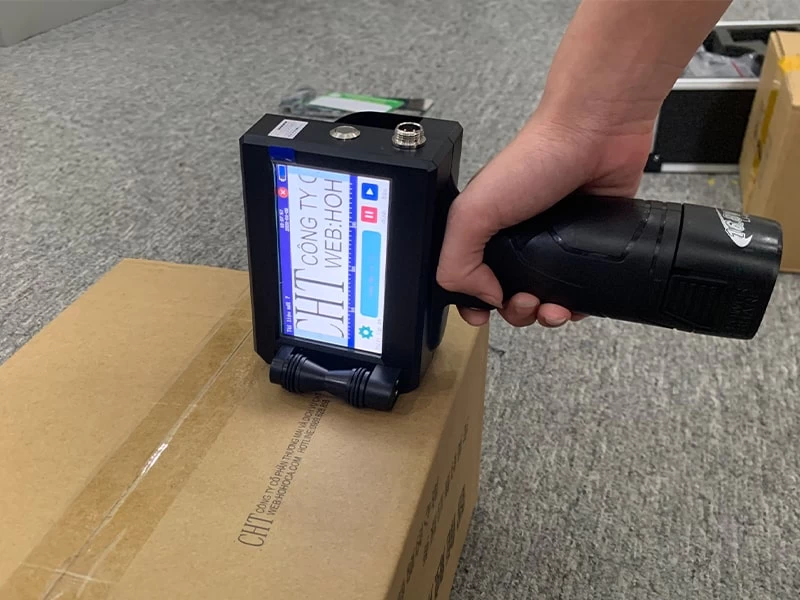 in date trên thùng carton